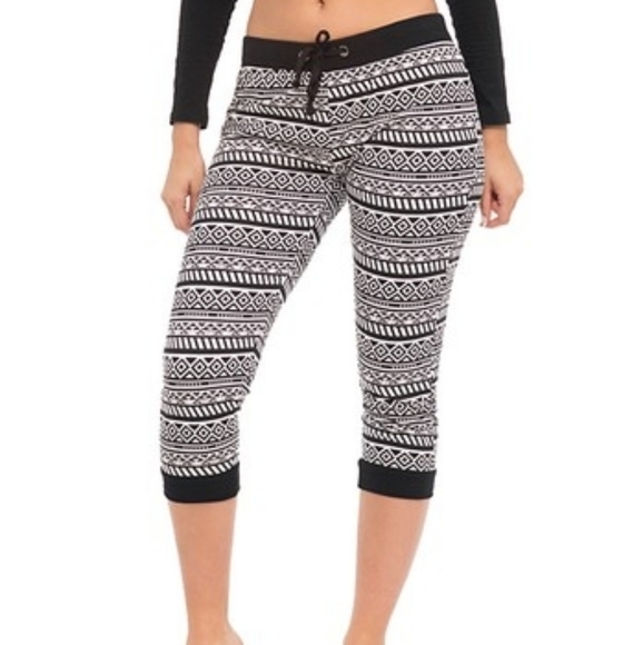 Black white aztec drawstring capri jogger pants 2X - Picture 1 of 5